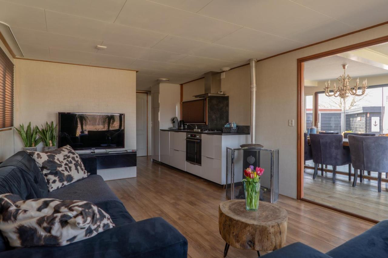 Drents Genieten - Riegheide Met Prive Jacuzzi Villa Erm Exterior foto